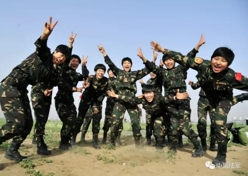 Heroines! China’s female soldiers in training