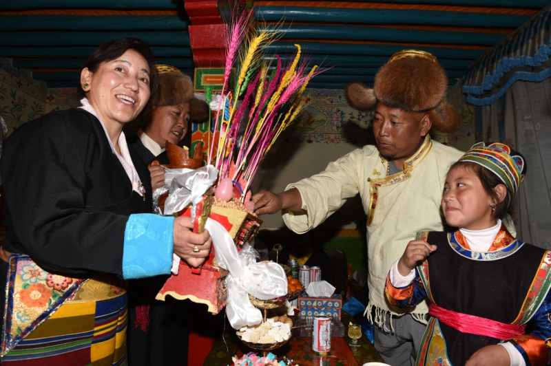 Tibetans celebrate New Year