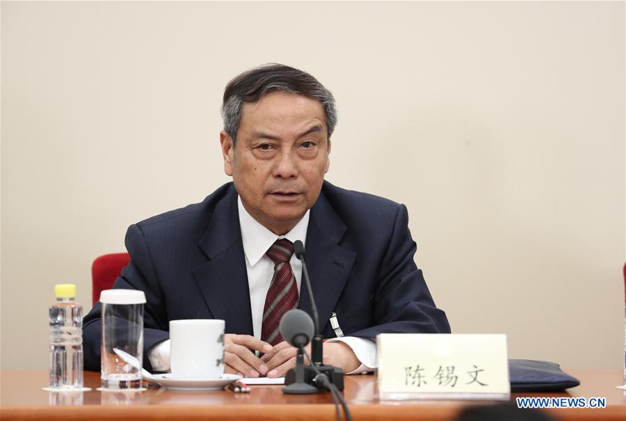 CPPCC members attend press conference on promoting economic growth