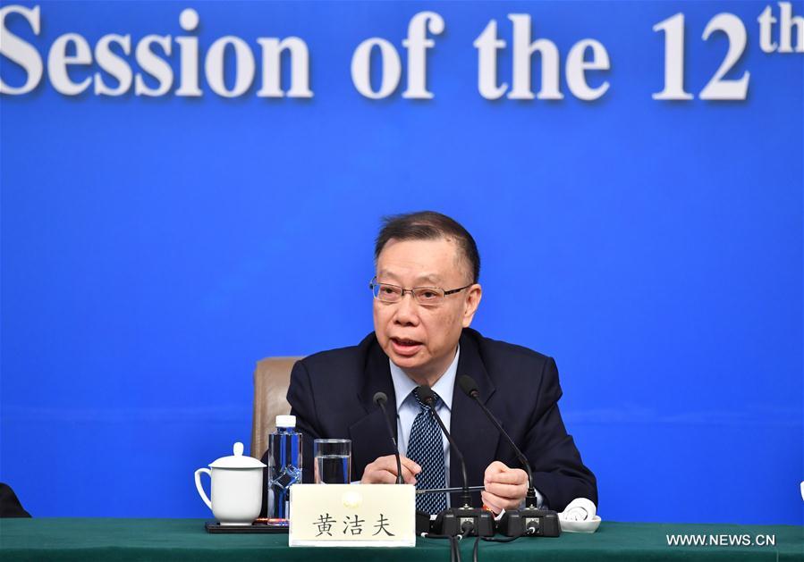 CPPCC members attend press conference on benefiting society and people