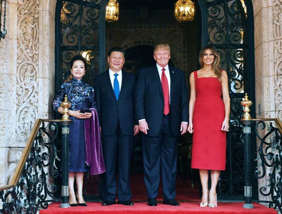 US President Donald Trump and First Lady Melania Trump welcome President Xi Jinping and First Lady Peng Liyuan at Mar-a-Lago estate in Palm Beach, Florida, US, April 6, 2017. [Photo/Xinhua]