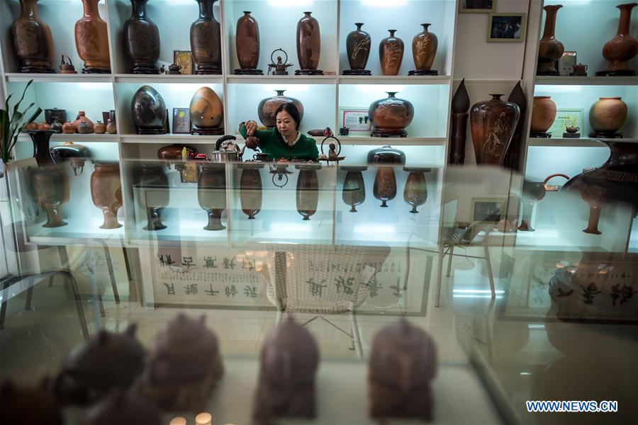 Nixing pottery: time-honored craft in S China's Guangxi
