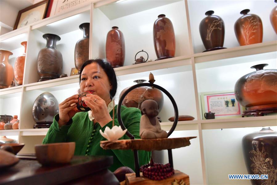 Nixing pottery: time-honored craft in S China's Guangxi