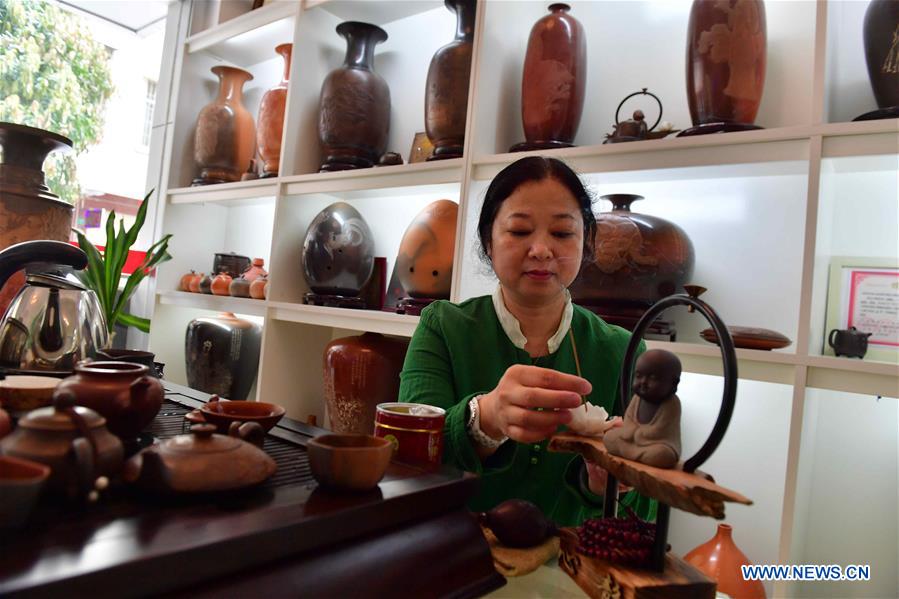 Nixing pottery: time-honored craft in S China's Guangxi