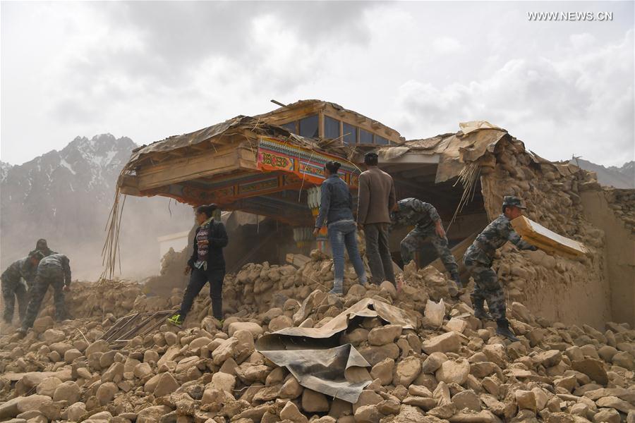 Rescuers work at quake-hit county in NW China's Xinjiang