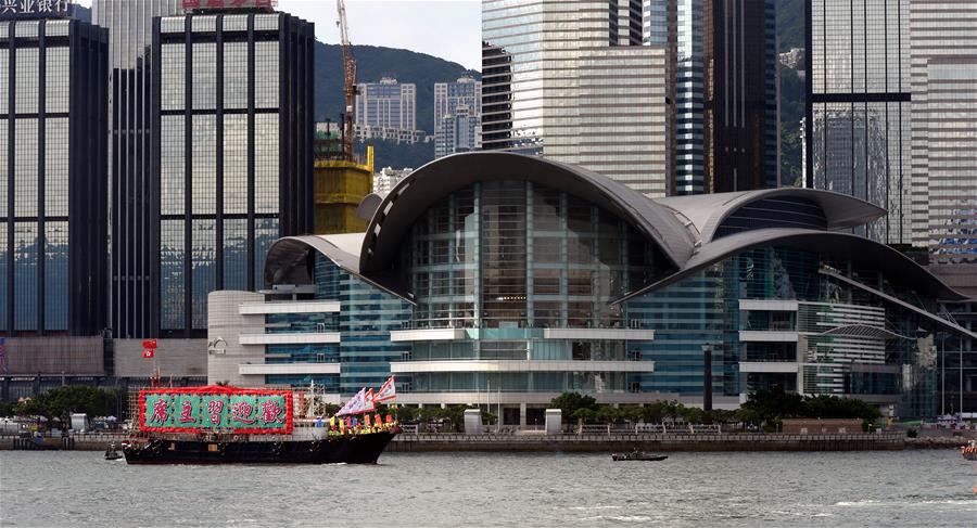 Fishing boats parade held to celebrate 20th anniv. of HK's return to motherland