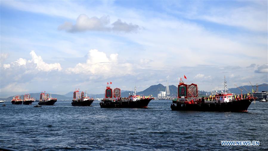 Fishing boats parade held to celebrate 20th anniv. of HK's return to motherland