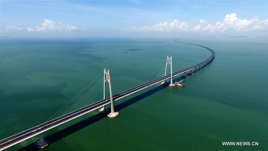 Main structure of Hong Kong-Zhuhai-Macao Bridge finished