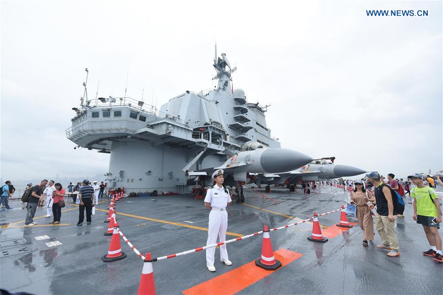 Chinese aircraft carrier formation opens for public to visit