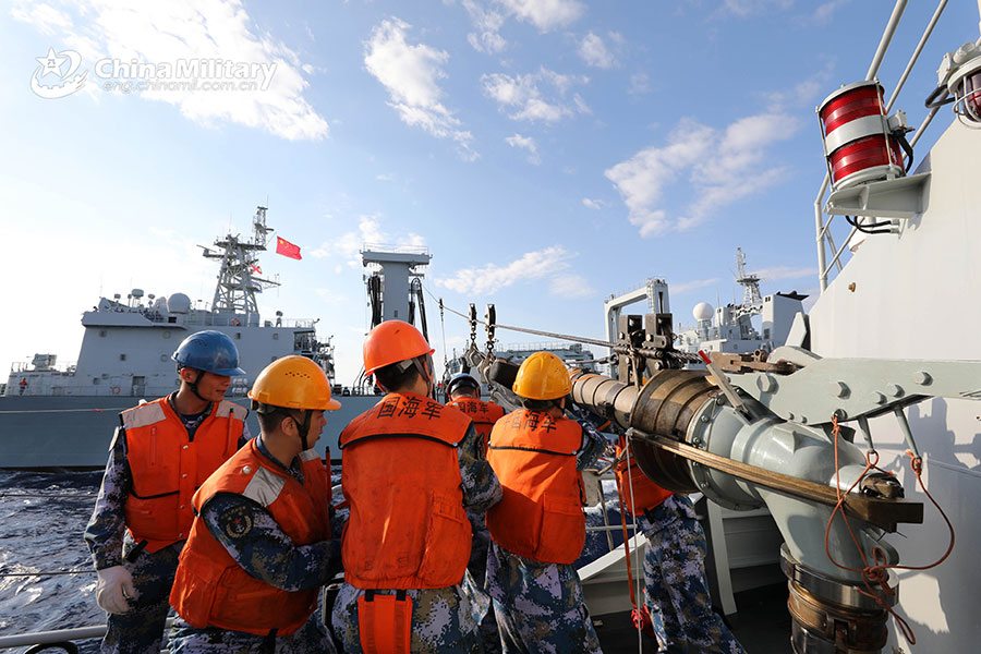 Supply ship Honghu conducts replenishment-at-sea