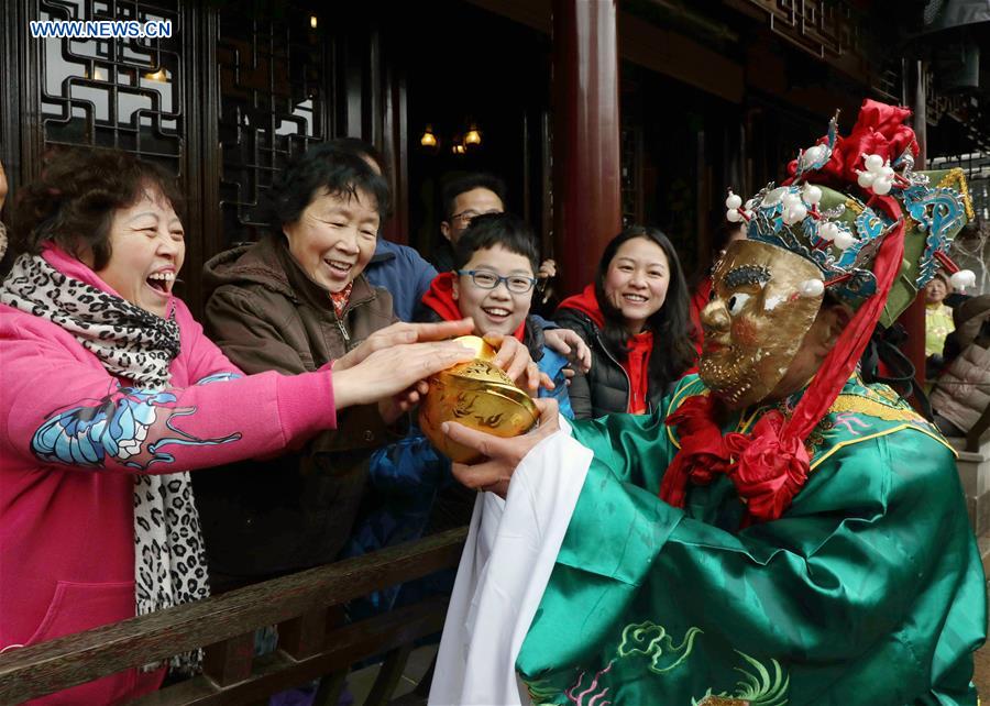 Birthday of God of Wealth marked across China