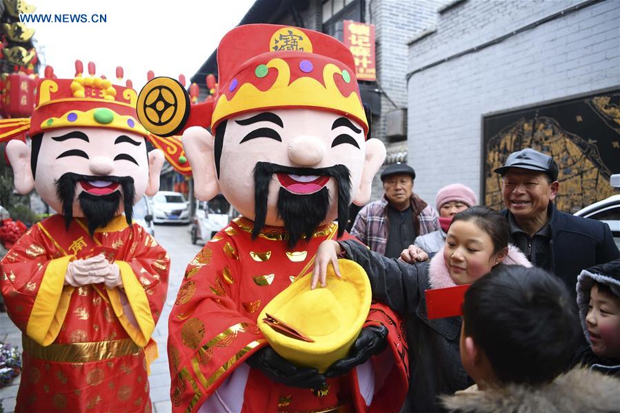 Birthday of God of Wealth marked across China