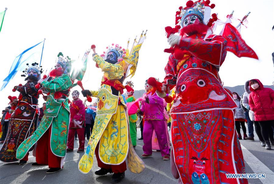 People perform folk dance nationwide during Spring Festival