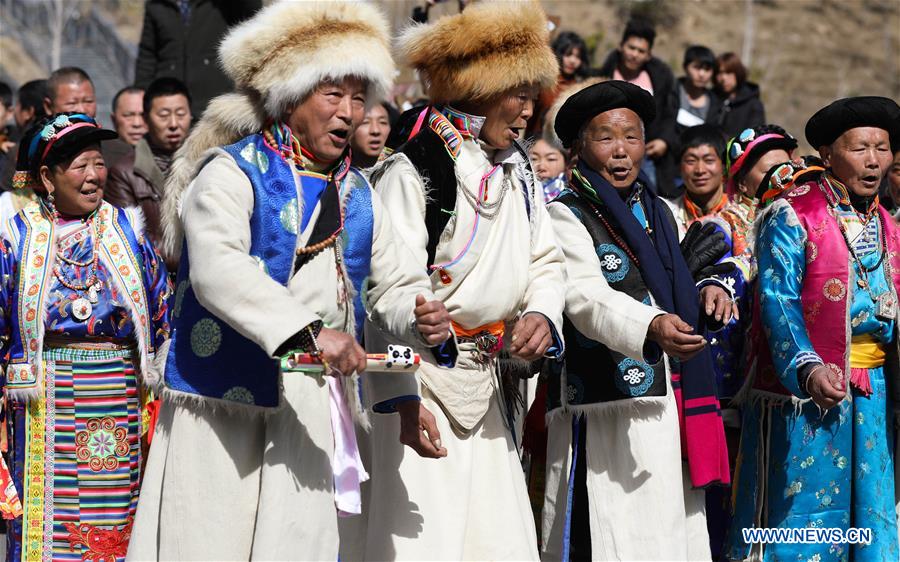 People of Tibetan ethnic group celebrate Shangjiu Festival in SW China