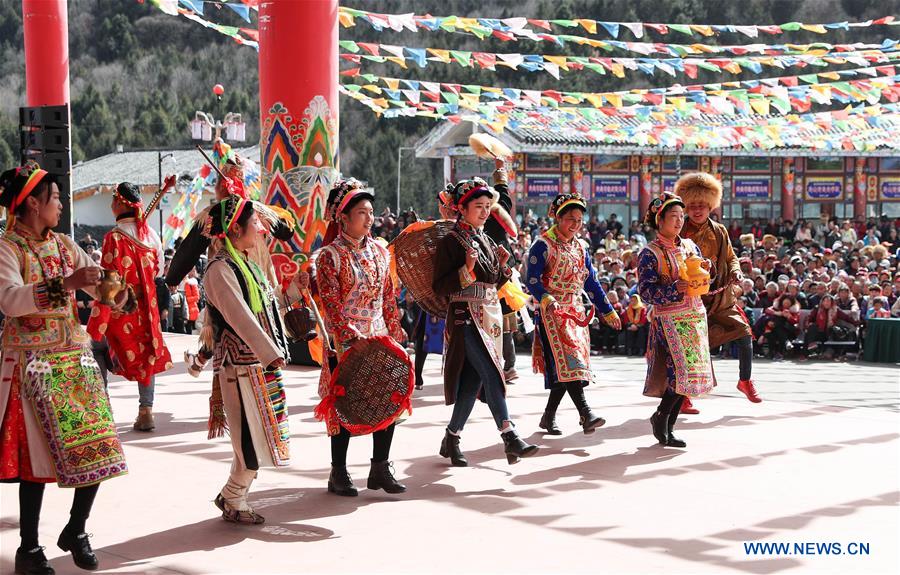 People of Tibetan ethnic group celebrate Shangjiu Festival in SW China