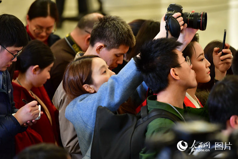 Int'l Women's Day marked at China’s Two Sessions