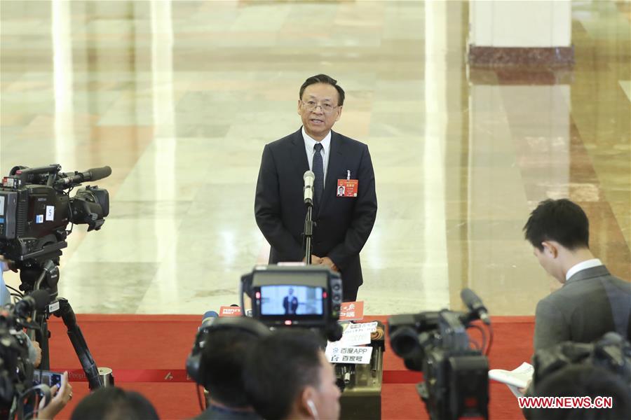 Ministers receive interview after 3rd plenary meeting of 2nd session of 13th NPC