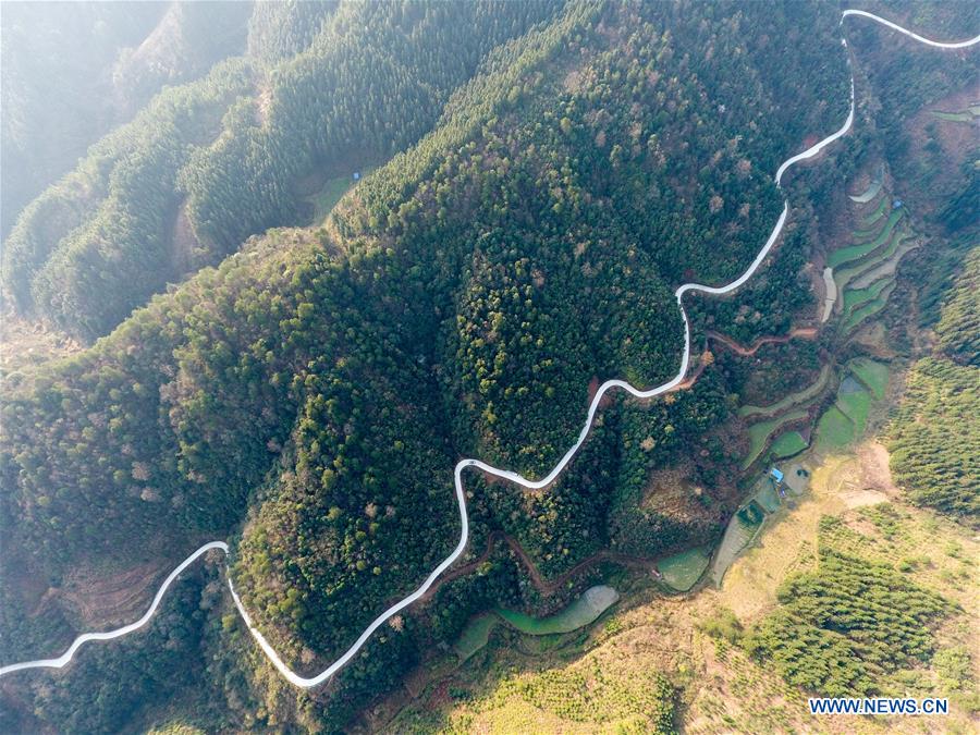 Concrete road project benefits rural people in SW China's Guizhou