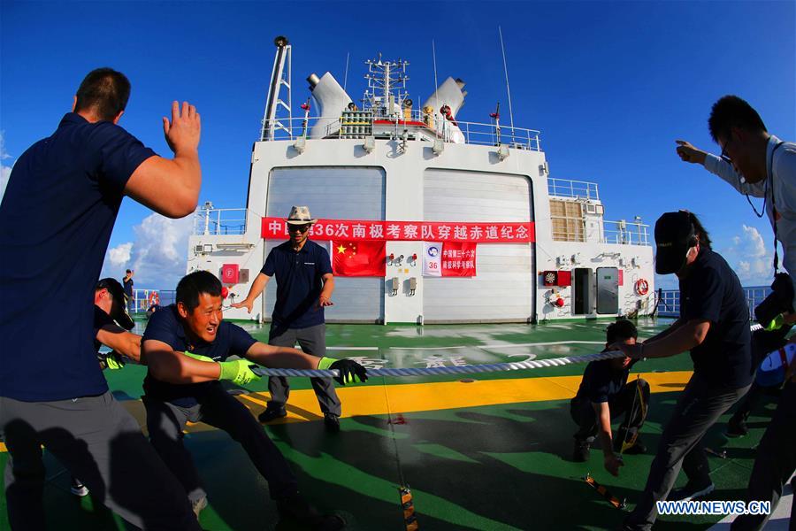 China's icebreaker crosses equator, enters southern hemisphere for Antarctic expedition