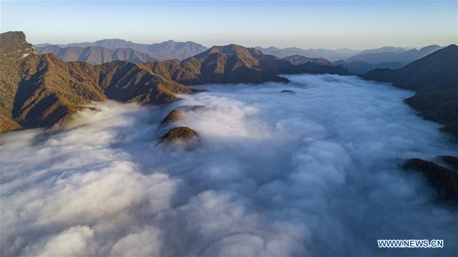 Scenery of Dajiu Lake in Shennongjia, C China