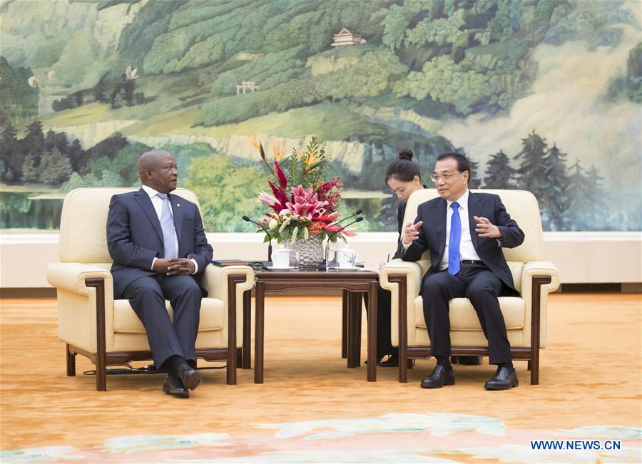 Premier Li meets South African deputy president