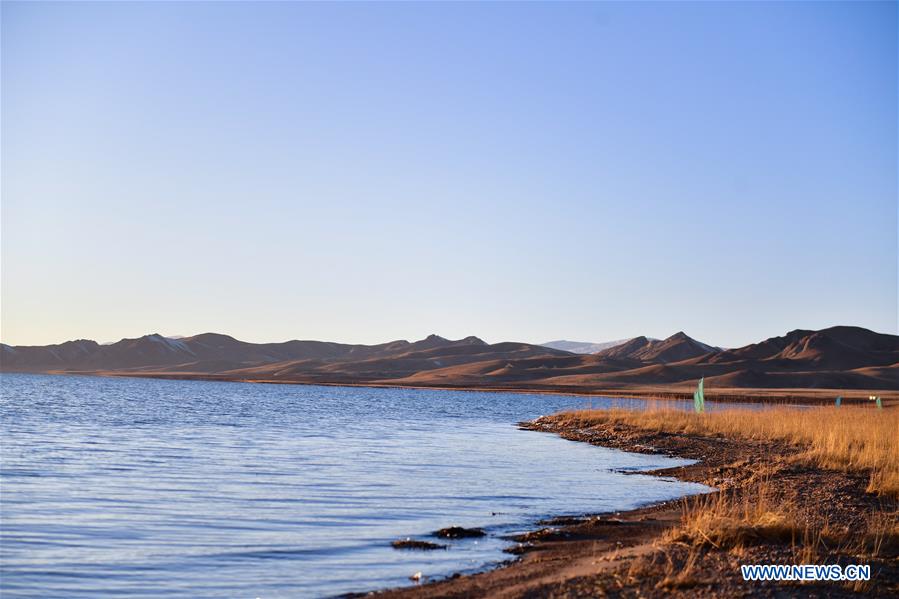 Lake scenery in Maduo County, NW China's Qinghai