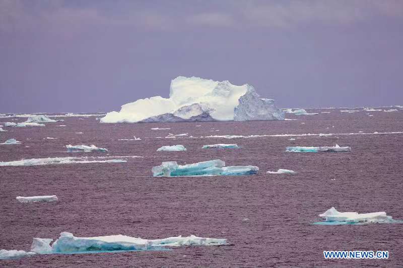 China's polar icebreaker Xuelong 2 enters floating ice area in Southern Ocean