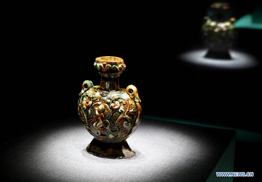 Exhibition on music and dancing along ancient Silk Road held in Zhengzhou, C China