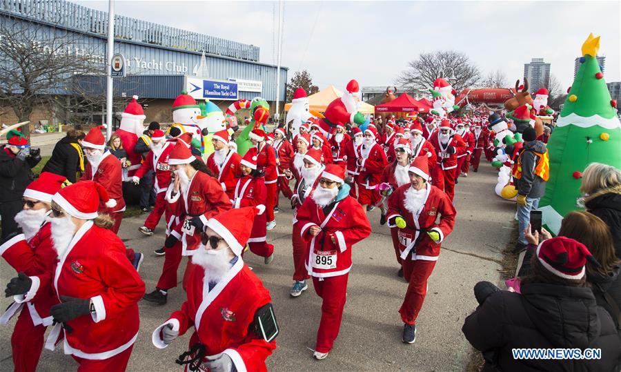 2019 Santa 5K Run held in Ontario, Canada