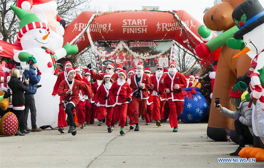 2019 Santa 5K Run held in Ontario, Canada