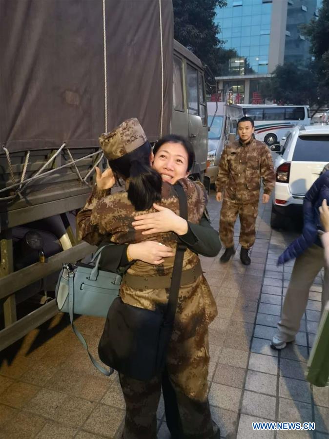 Medical aid team of Army Medical University leaves for Wuhan