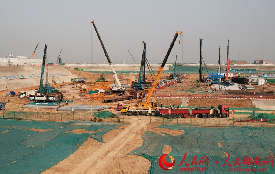 Construction site of the business service center of Xiongan New Area. (Photo/Liu Xiangyang)