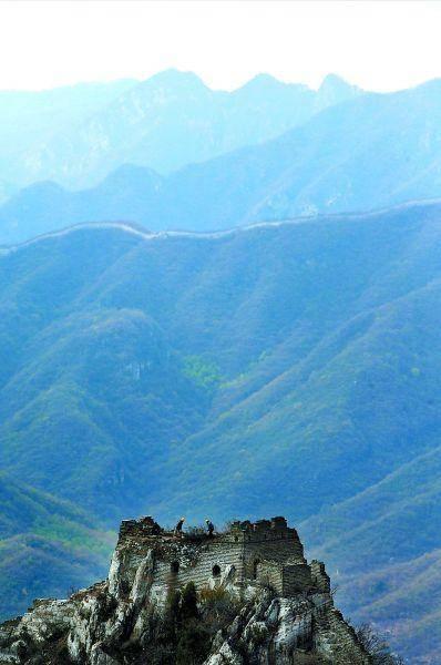 Renovating Jiankou Great Wall with traditional bricks