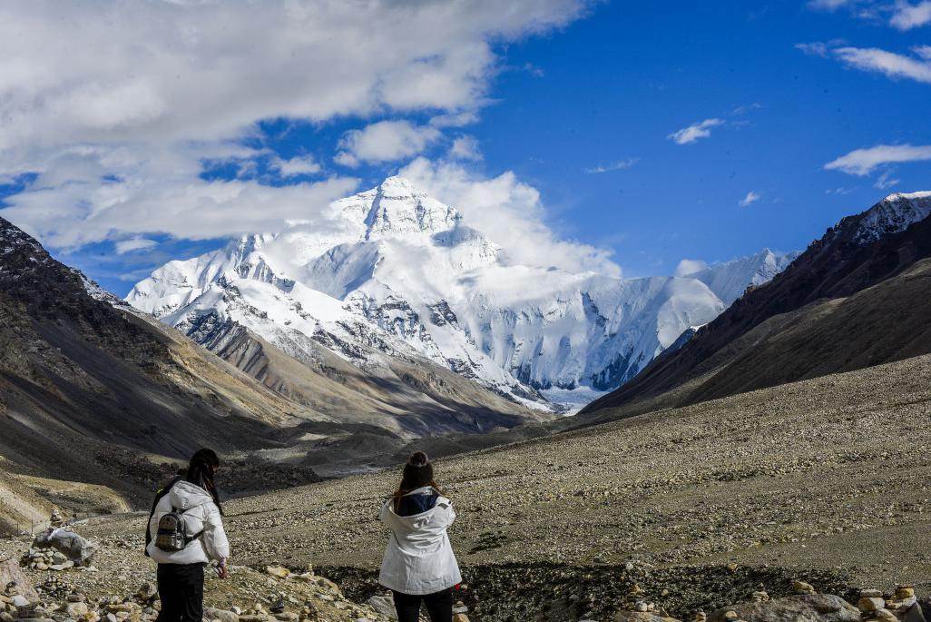 Behind 8848.86 meters: breakthroughs in latest measurement of height of Mount Qomolangma