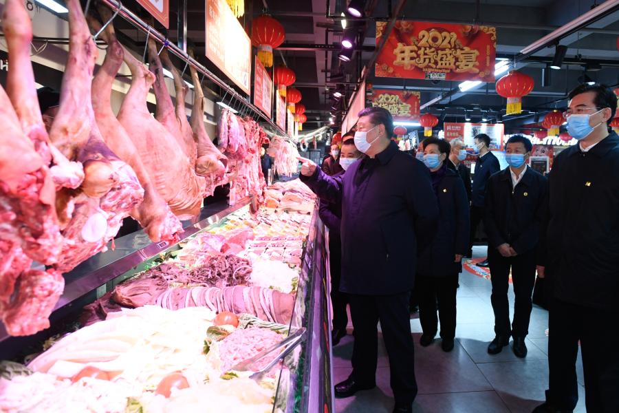 Xi visits supermarket, residential community in Guiyang