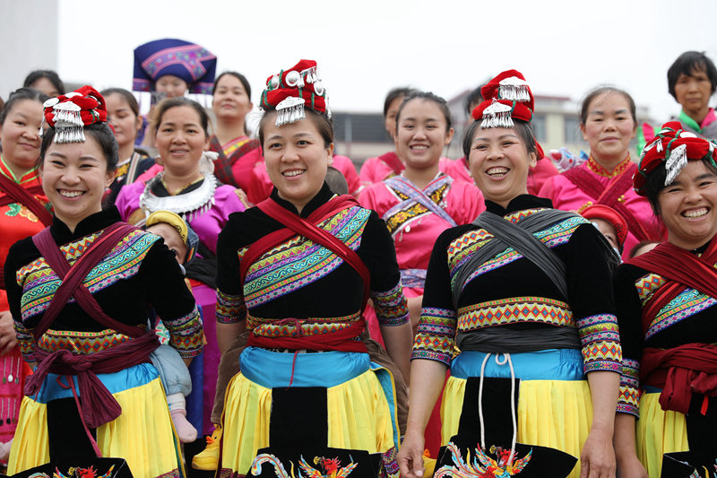 Residents in south China’s Guangxi stage folklore performances to pray for a bumper harvest