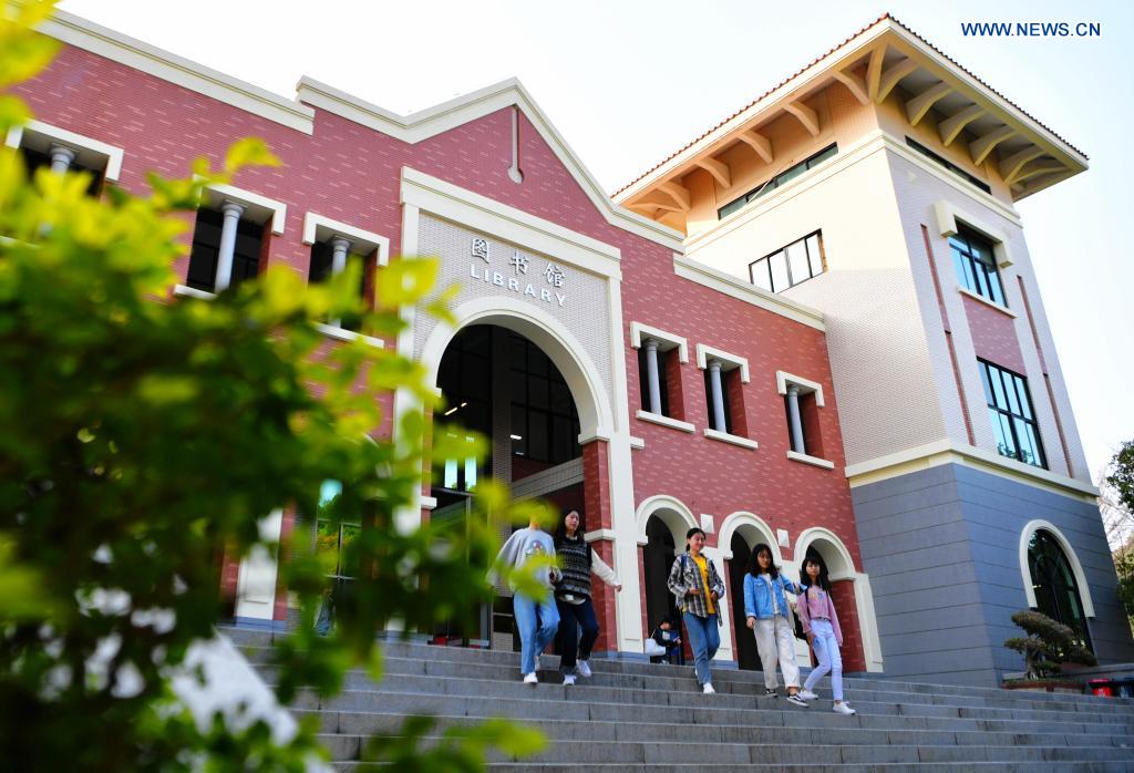 Xiamen University greets its 100th birthday anniversary