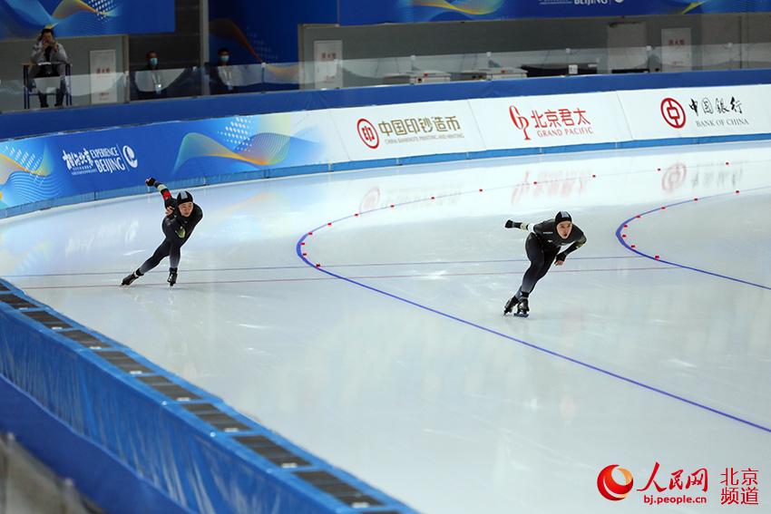 Non-contact award ceremonies held during test event for Beijing 2022