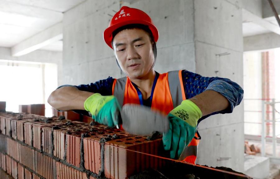 China to raise proportion of middle-income earners