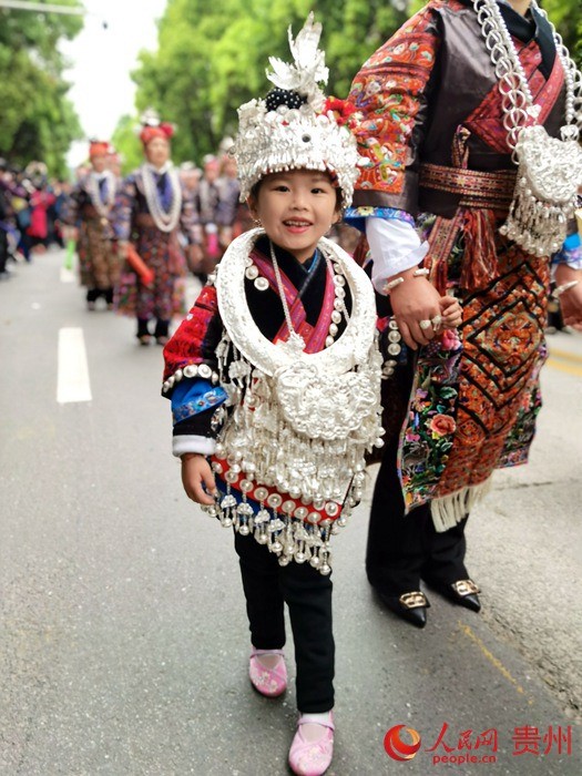 Miao people celebrate traditional Sisters Festival in SW China's Guizhou province