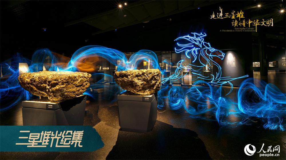 Sanxingdui Museum launches modern light painting show