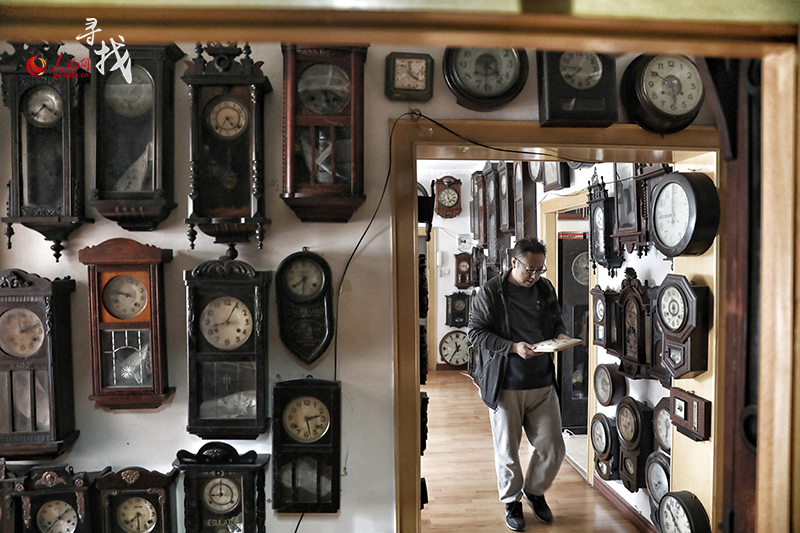 Man kindles obsession with collecting antique clocks, watches