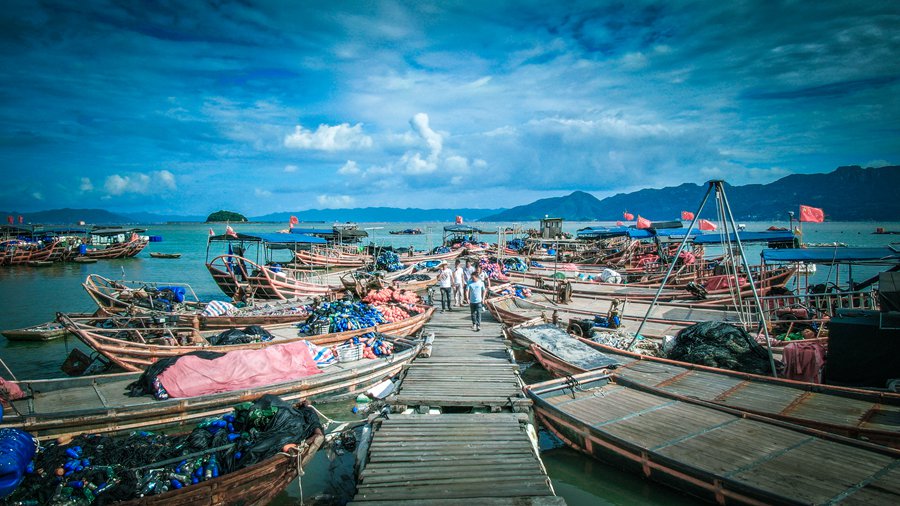 Explore simple, idyllic fishermen's life in Fujian's small village