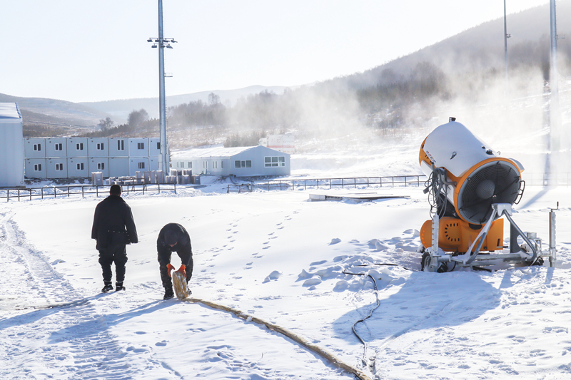 National Cross-Country Skiing Center starts snowmaking for test event for Beijing 2022