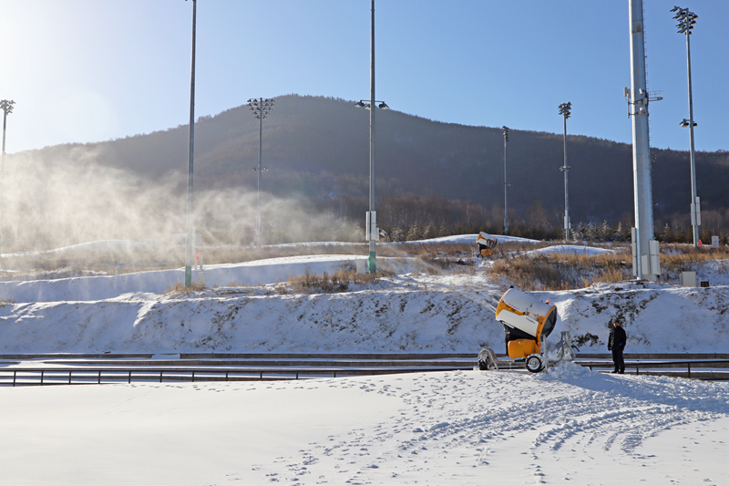 National Cross-Country Skiing Center starts snowmaking for test event for Beijing 2022