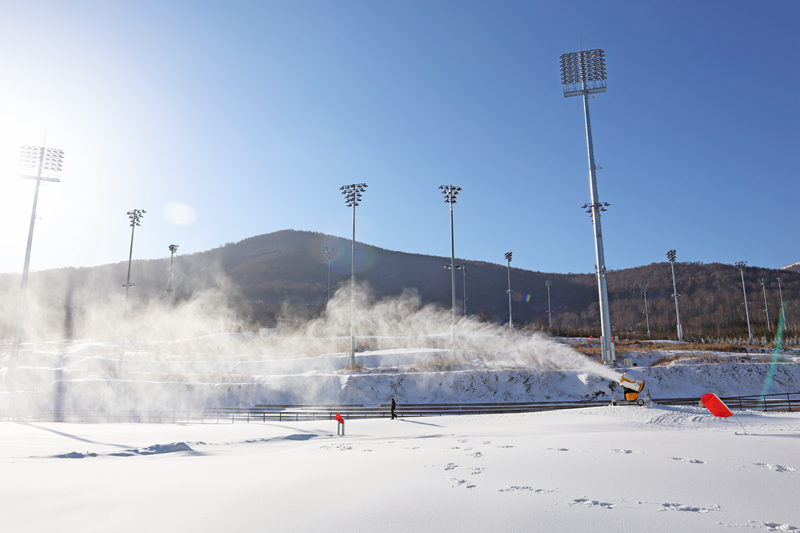 National Cross-Country Skiing Center starts snowmaking for test event for Beijing 2022