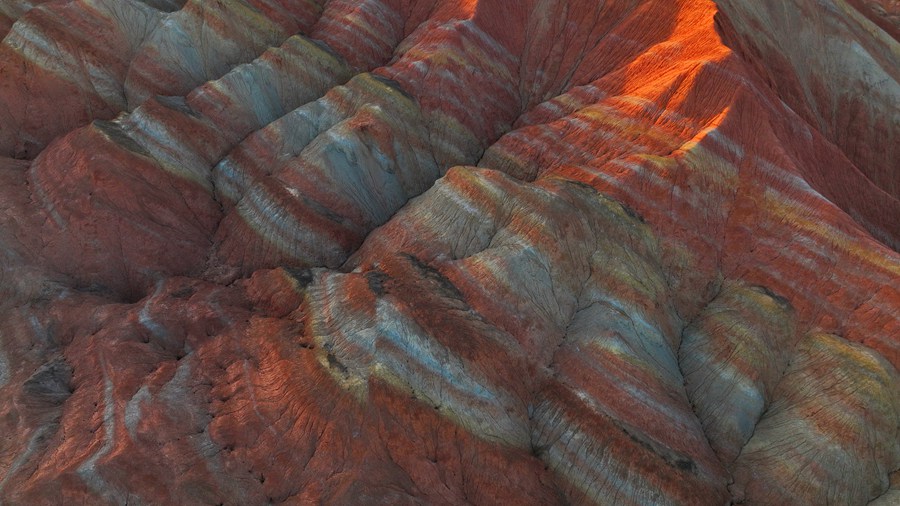 Sneak peek of spectacular Danxia landforms in NW China's Gansu reveals nature's supreme beauty