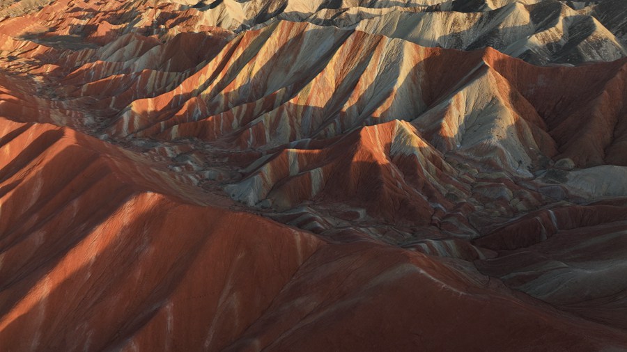 Sneak peek of spectacular Danxia landforms in NW China's Gansu reveals nature's supreme beauty