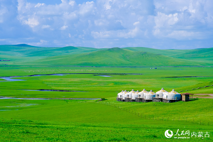 Picturesque summer scenery of Hulun Buir Grassland in N China’s Inner Mongolia