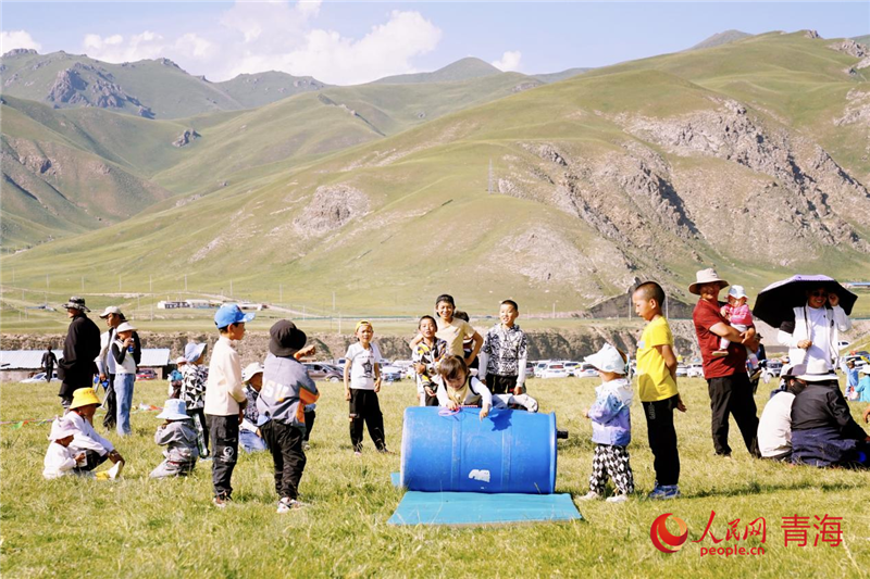 Experience natural beauty, nighttime tourism of Qilian county in NW China’s Qinghai